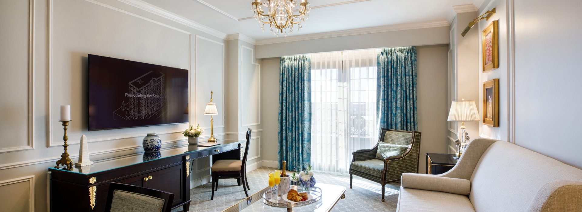 Rooms At Hotel Carmichael, Carmel, Indiana